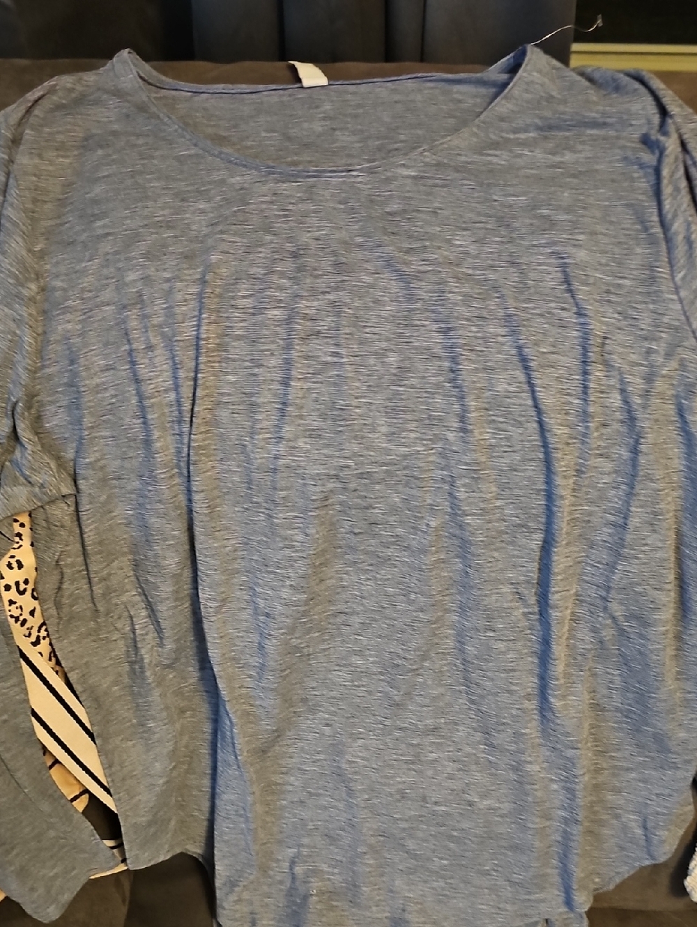 Under Armour Heather Blue Long Sleeve Crew Top
